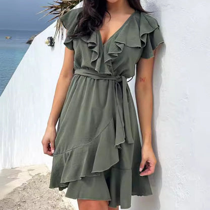 Robe élégante à taille nouée et col en V à volants pour femmes